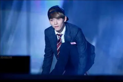 Quelle est sa position dans le groupe ?