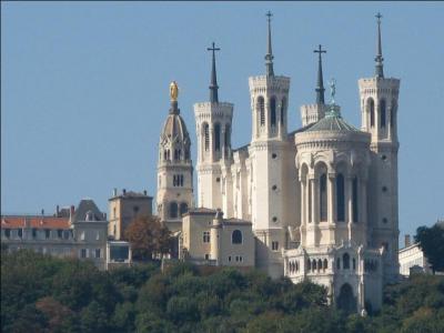 Quelle ville se situe le plus au nord ?