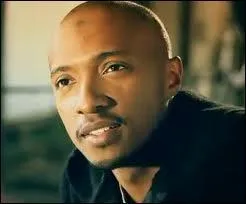 14 janvier : Je suis un rappeur franais n le 14 janvier 1979. Qui suis-je ?