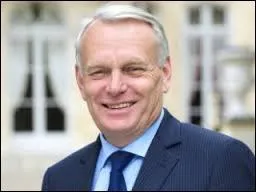 25 janvier : Je suis un homme politique franais n le le 25 janvier 1950. Qui suis-je ?