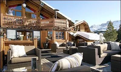 Toujours  Couchevel, ils se croient aussi en Tanzanie : Quel est le nom de cet htel ?