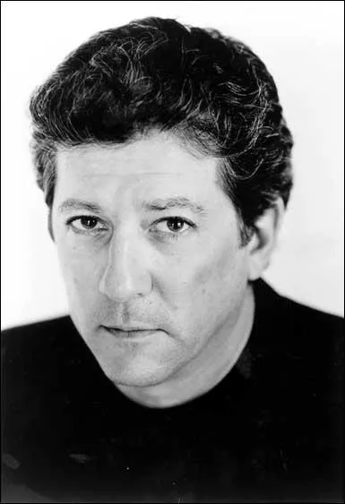 Quel policier cherche  arrter le Mask?