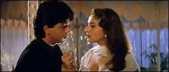 Rahul l'a rêvé et pourtant il ne croit pas à l'amour, Pooja, elle, croit en l'âme soeur que Dieu a séparée pour mieux la retrouver...