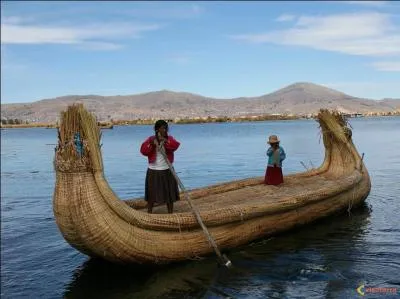 Dans quel pays se trouve le clbre lac Titicaca ?