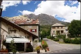 Meyronnes est une commune Bas-Alpines, situe en rgion ...