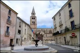 Nous sommes dans la ville Hraultaise de Montagnac. Nous sommes donc en rgion ...