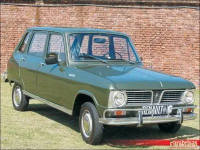 Et cette Renault c'est quel modèle ?