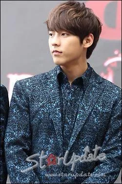 Quelle est sa position dans le groupe ?