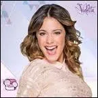 Quel est le surnom de Martina Stoessel ?
