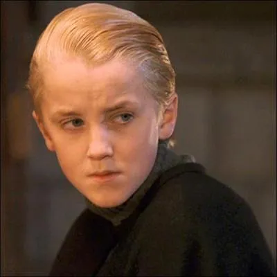 Qui est-ce ? Indice : faites bien attention  l'image !