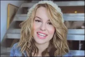 Le 9 aot 2013, Bridgit Mendler confirme dans une interview sur le site Billboard quelle travaille actuellement sur son deuxime album et crit une nouvelle chanson. La chanson devrait sortir courant 2014. Elle dvoile sur Twitter le ... septembre un extrait, et le titre non officiel du nouveau single  Afternoon For You . Elle fait une apparition dans l'pisode 11 de la srie .....