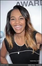 De qui a-t-elle jou le rle dans cette srie ?