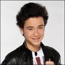 Quel rle Sacha Tran joue-t-il ?