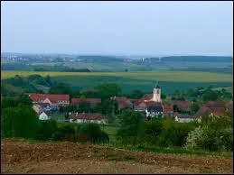 Nous partons  Omersviller, dans le Pays de Bitche. Ce village lorraine se situe dans le dpartement