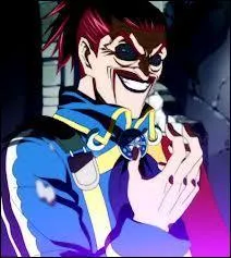 Que porte Alya au bout de son collier ?