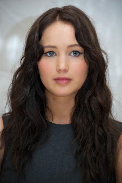 Quel prix a remport Jennifer Lawrence lors des MTV Movie Award de 2013.