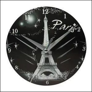 Qui chantait  Hier  Sousse, hier  Sousse, demain Paris, demain Paris ...  