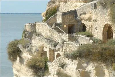 Dans le pass en Poitou-Charentes-Vende, qu'tait une sorcre ?