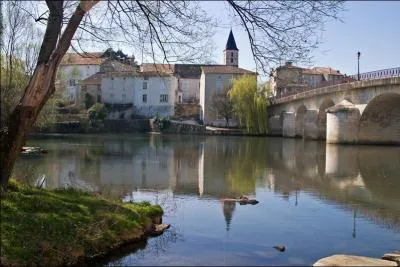 Dans le temps, en Poitou-Charentes-Vende, quand tait-on bense ?