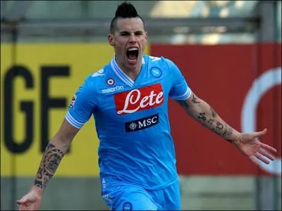 De quelle nationalit est ce joueur du Napoli ?