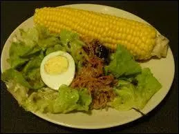 Pour me manger on doit m'enlever l'extrieur, cuire mon intrieur, manger mon extrieur et jeter mon intrieur. Qui suis-je ?