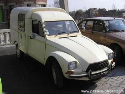 Et quand elle devient utilitaire son nom devient ?