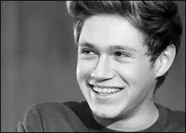 Combien Niall a-t-il de frre(s)/soeur(s) ?