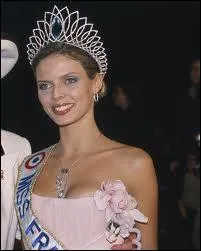 Comment s'appelle Miss France 2002 ?