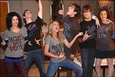 Dans un pisode  quel jeu S et V jouent-elle ?