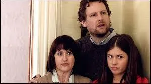 Avec qui Maddy se dispute-t-elle souvent ?