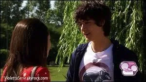 De qui Marco est-il jaloux ?