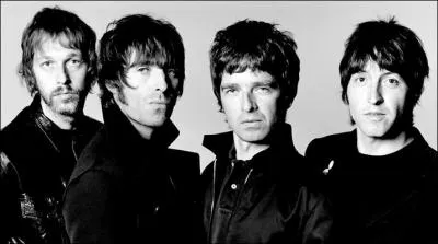 De quel pays est originaire le groupe Oasis ?