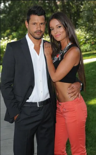 Quel est le nom de famille de Nicolas et Sandra ?