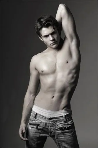 Quel est son nom de famille ?