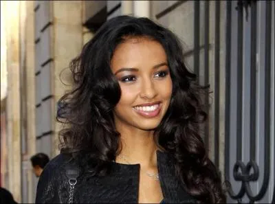 Pour l'anne 2014, la nouvelle miss lue s'appelle Flora Coquerel, quel ge a-t-elle ?