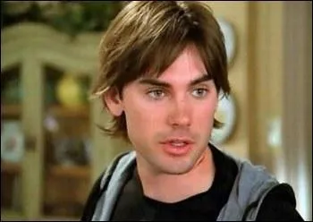 Dans quels pisodes apparat Chris ?