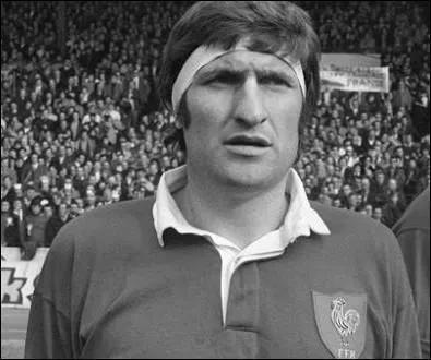 Walter Spanghero, colosse du Sud et troisime ligne de lgende, laissa chapper une phrase fameuse  la sortie d'une rencontre trs physique d'o il tait ressorti pas mal contusionn. Qu'avait-il dit au journaliste lui demandant son avis sur le match ?