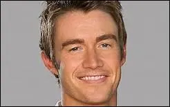 Qui est ce jeune homme fou amoureux de la fille de la question n5 ?