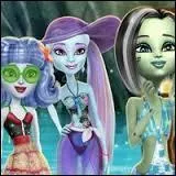 Dans l'pisode   La bte de l'le au crne  , quelle est la nouvelle couleur de cheveux de Clawdeen ? Ils sont ...