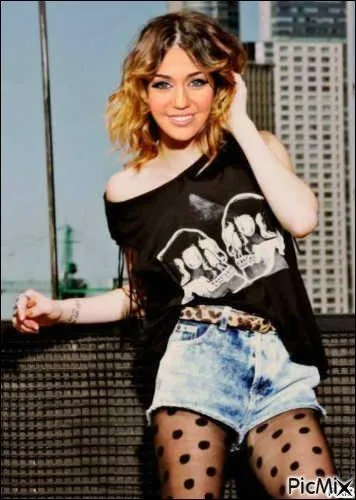 Avec quelle star est-elle mlange ?