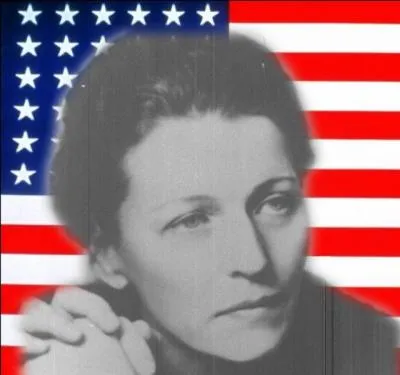 Son premier ouvrage en 1930, inspir par la Chine o elle a sjourn   Vent d'Est, Vent d'Ouest  , ouvre un grand cycle romanesque ...