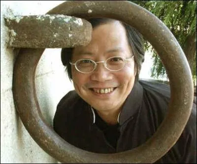 Quel crivain franais est associ  la petite tailleuse chinoise dans le titre d'un roman de Dai Sijie ?