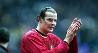 Van Buyten fait les beaux jours du Bayern Munich depuis de nombreuses saisons. Quel club lui a permis de lancer sa carrire ?