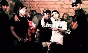 Avec qui La Fouine chante-t-il  Ma meilleure  ?