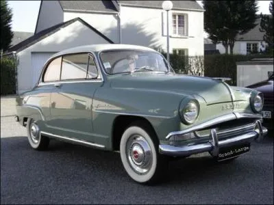 Et cette Simca, c'est quel modèle ?