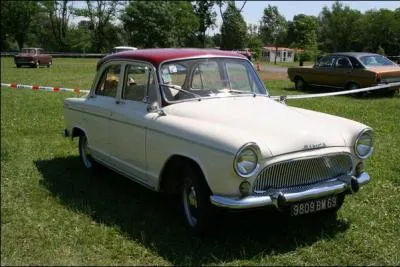 Et cette Simca, c'est une...