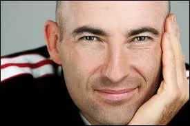 Comment se nomme celui qui anime C Canteloup ?