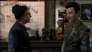 Dans quel pisode Kurt flirte-t-il avec Chandler ?