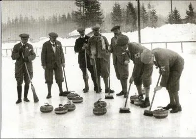 En quelle anne se sont drouls les premiers JO d'hiver ?