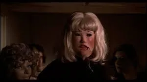 Dans quel film d'horreur peut-on voir ce personnage masqu ?